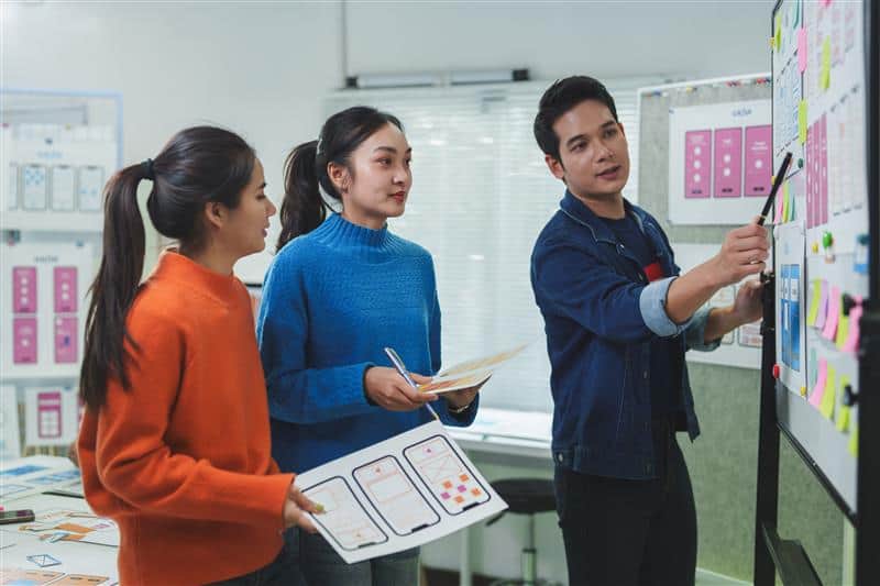 Designing Your First Platform Team: Org Patterns, Automation, and IDP Practices That Work